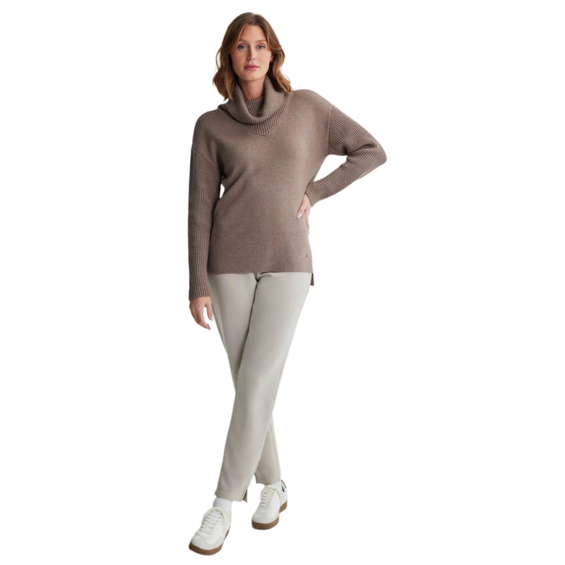 Women’s Luna Turtle Neck Sweater