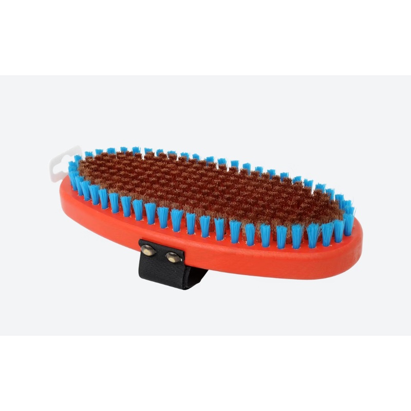 Swix Oval Medium Bronze Brush|Red