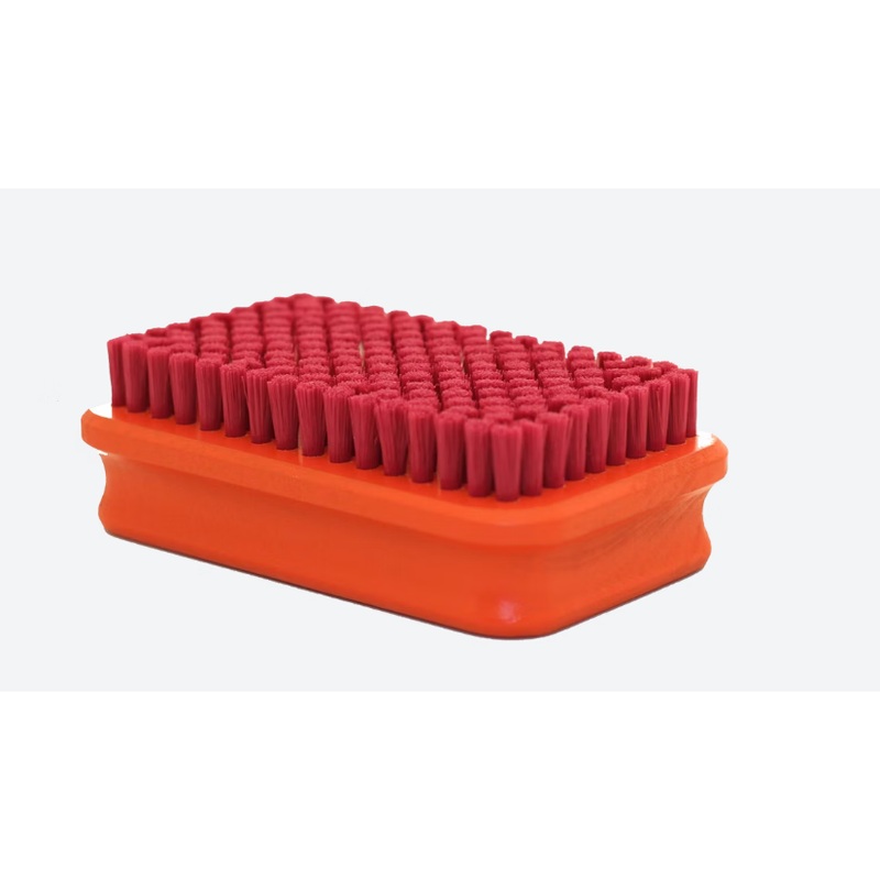 Swix Rectangular Fine Red Nylon Brush