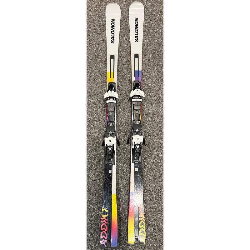 Addikt PRO inc. Z12 GW bindings 23/24 EX DEMO SKIS
