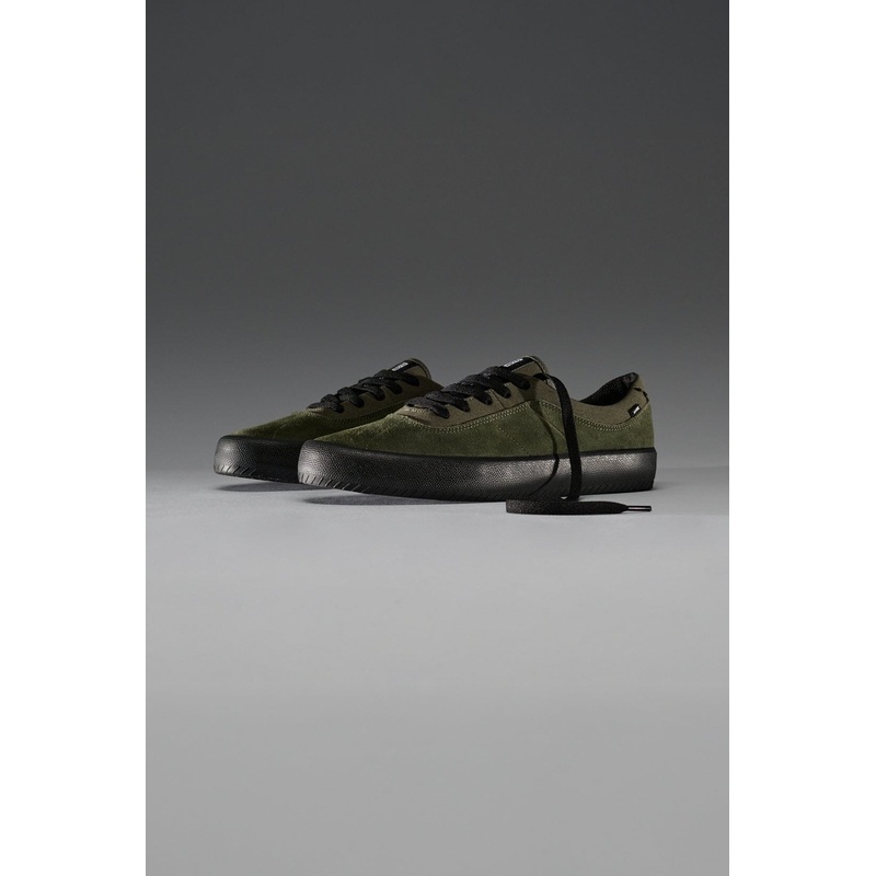 Globe Melbek Shoes – Olive / Black