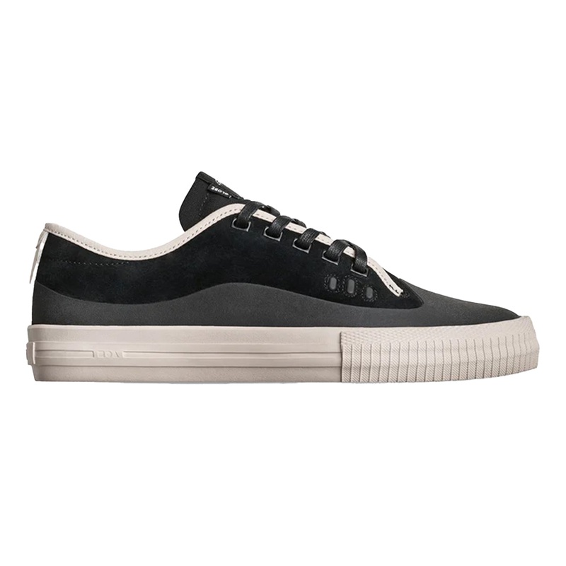 GILLETTE SHOES|black/black/cream|cream/pomegranate|8|8.5|9|9.5|10|10.5|11|11.5|12|13|6|7|7.5