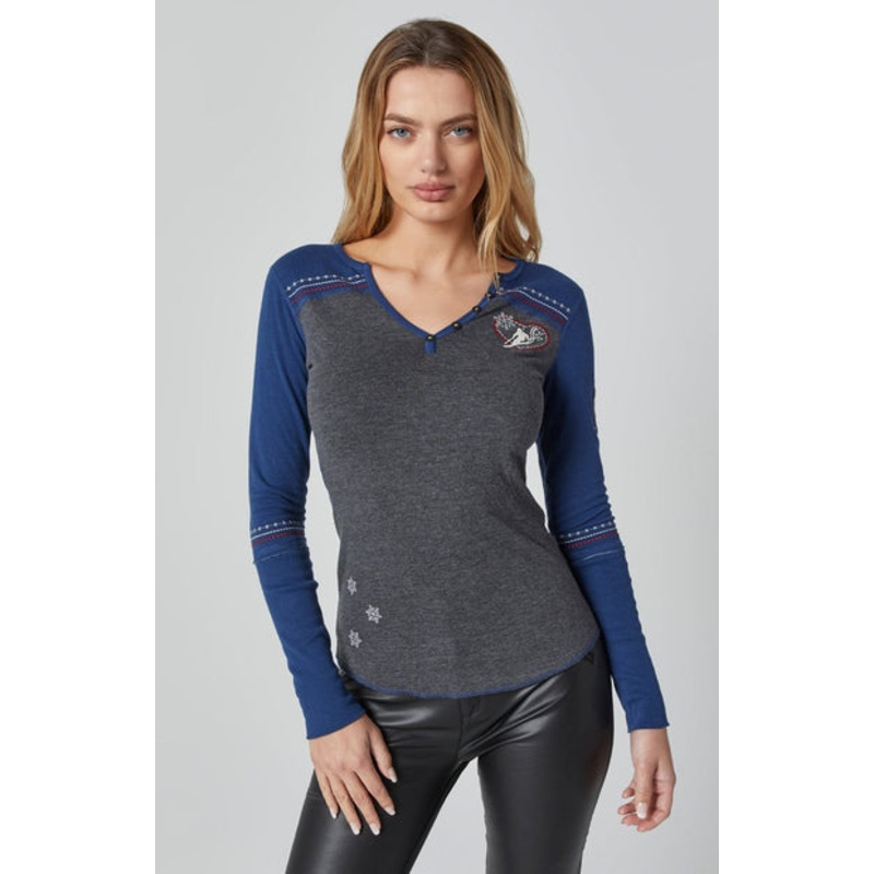 Women’s Corrin Henley (Past Season)