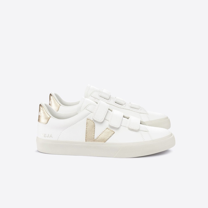 Women’s Recife Logo Sneaker Shoes