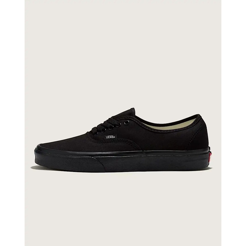 Authentic Shoes – Black/Black|B3.5 / W5|B4 / W5.5|B4.5 / W6|B5 / W6.5|B5.5 / W7|M6.5 / W8|M8 / W9.5|M9 / W10.5|M9.5 / W11|M10 / W11.5|M10.5 / W12|B6   /W7.5|M8.5 /W10