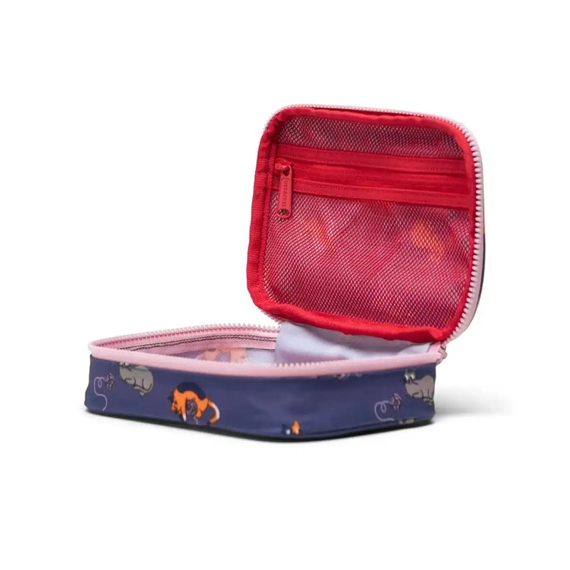 Heritage Pencil Case – Playing Cats