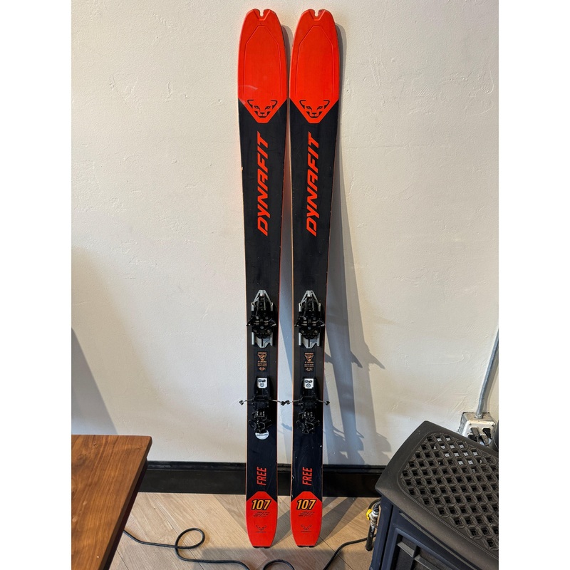 Used Dynafit Free 107 181 W/ Rotation and Precut Skins