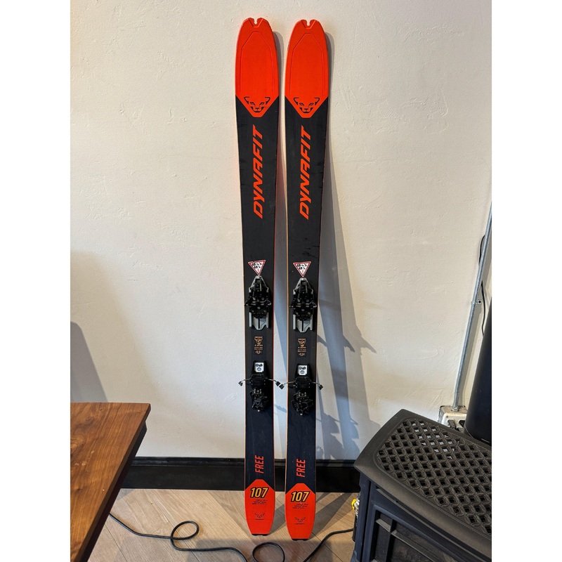Used Dynafit Free 107 188 W/ Rotation and Precut Skins