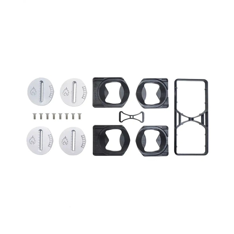 Flat Pucks – Black