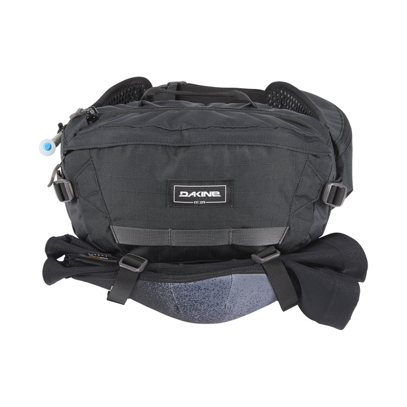 Dakine Hot Laps 5L 2025|Black|One Size|Retail: $100.00