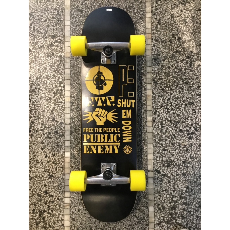 Element complete skateboard|8 for the people|8 Tom schaar|8 fight the power|7.75 Star Wars