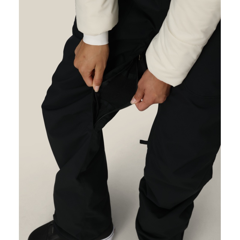 686 Black Magic Insulated Bib (M5WN426) Womens 2026
