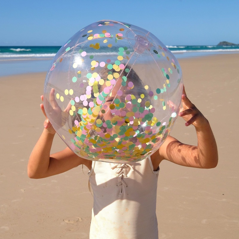 Sunnylife Inflatable Beach Ball – Confetti Multi