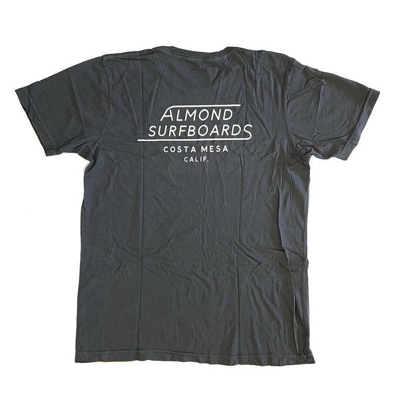 ALMOND Surfboards – Mesa Tee – Washed Black