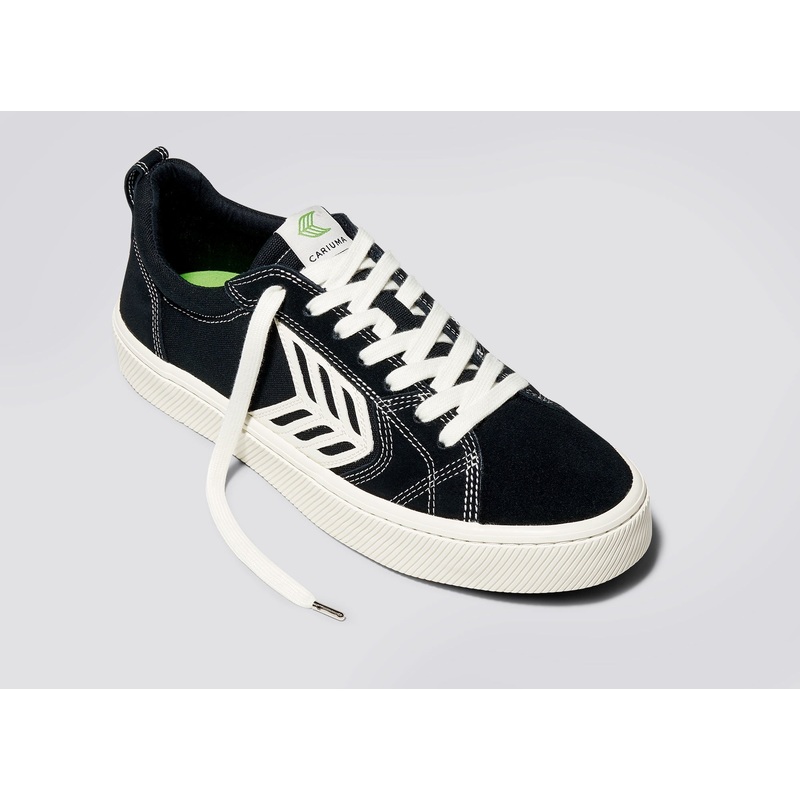Cariuma Catiba Pro Skate Black Suede and Canvas Contrast Thread Ivory