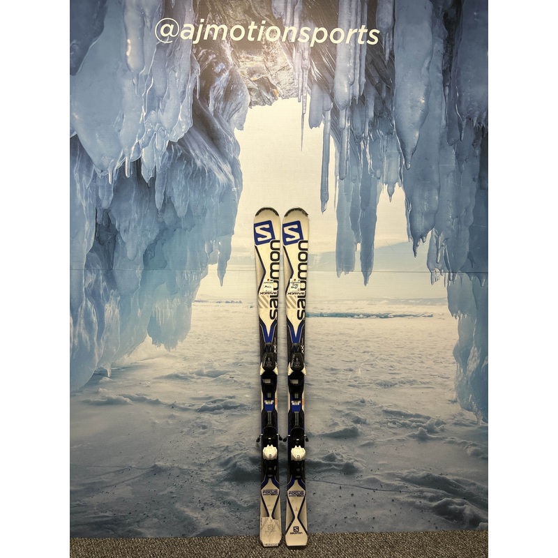 Used Salomon XDrive Focus 150cm Skis w/ Salomon L10 Demo Binding