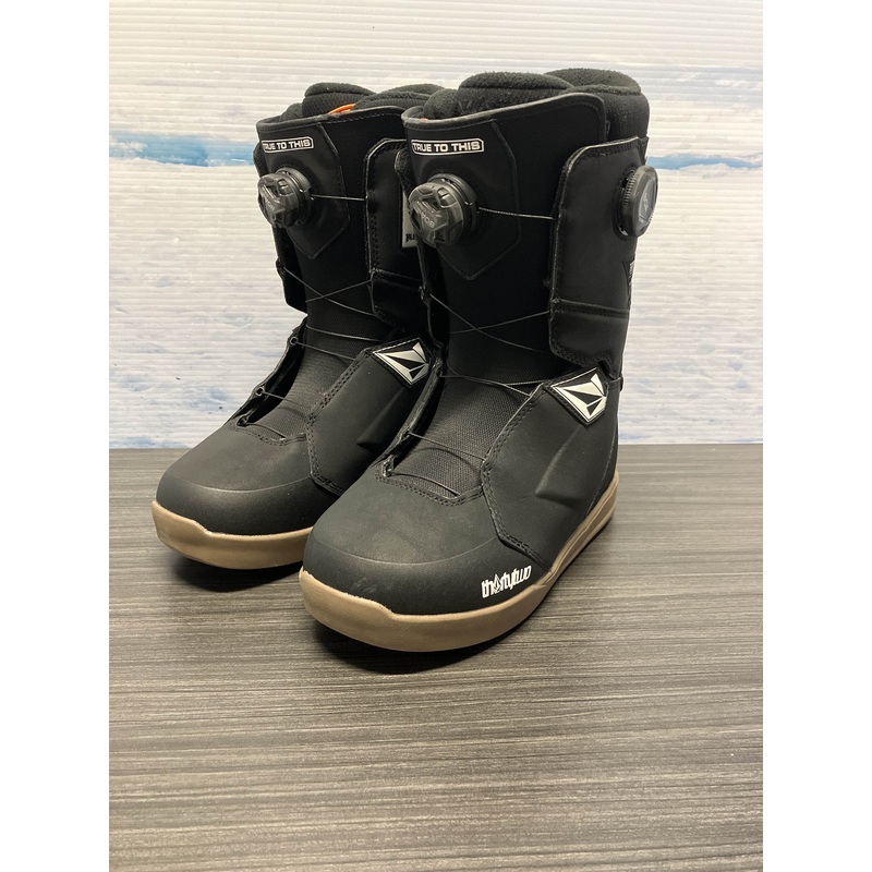Lightly Used ThirtyTwo Lashed Double BOA X Volcom – Mens 9