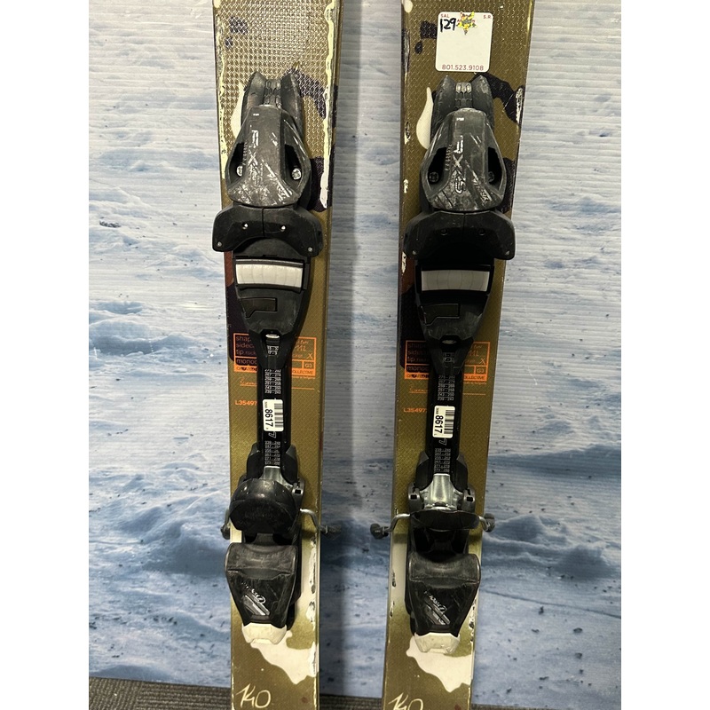 Used Salomon Suspect 140cm w/ Tyrolia LRX 7.5 Bindings