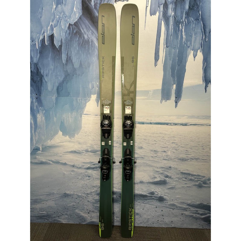 Very Lightly Used Elan Ripstick 189cm w/ Tyrolia Attack LYT13 GW Bindings