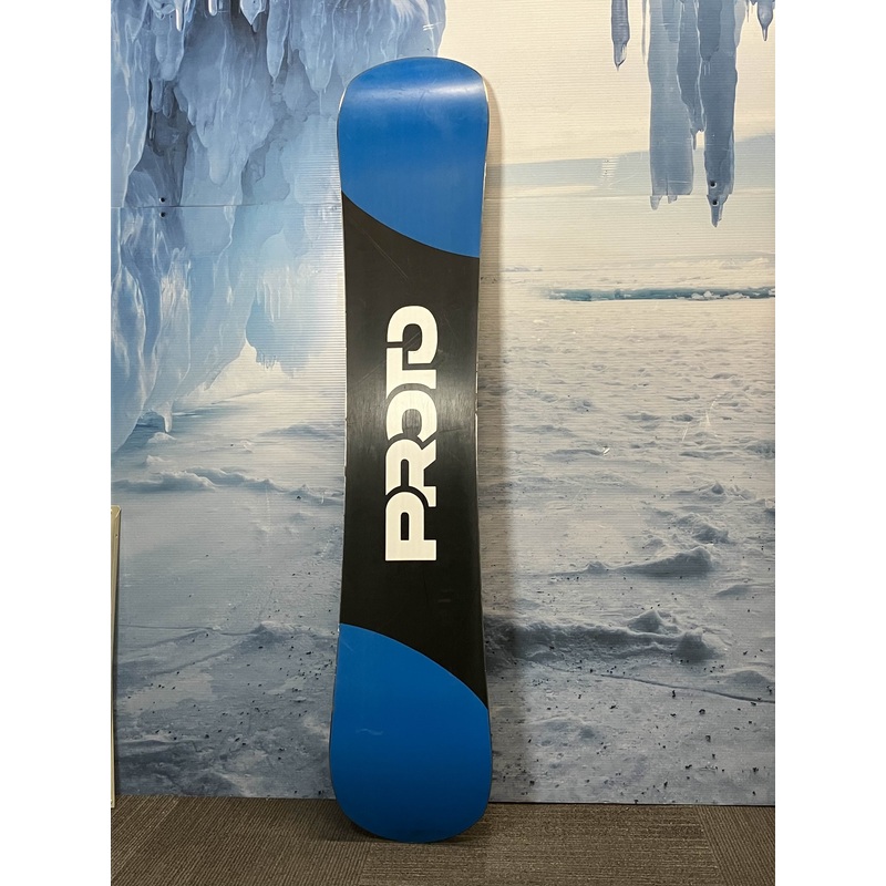 Used Never Summer Proto Synthesis Snowboard 155cm
