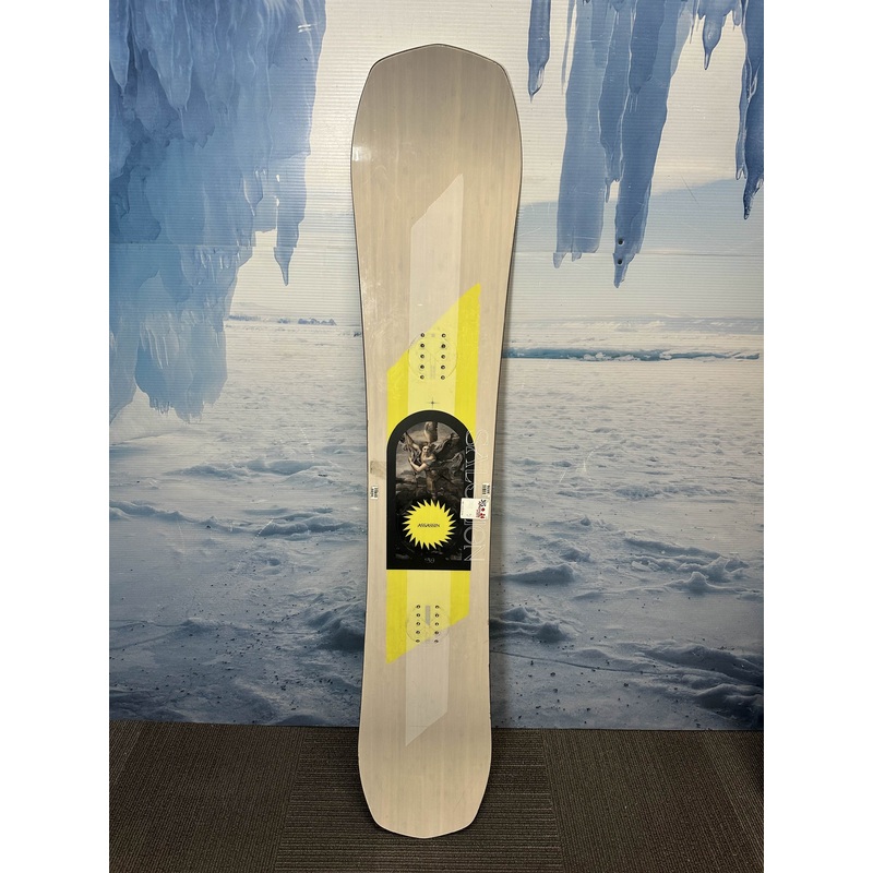 Used Salomon Assassin 159CM Snowboard