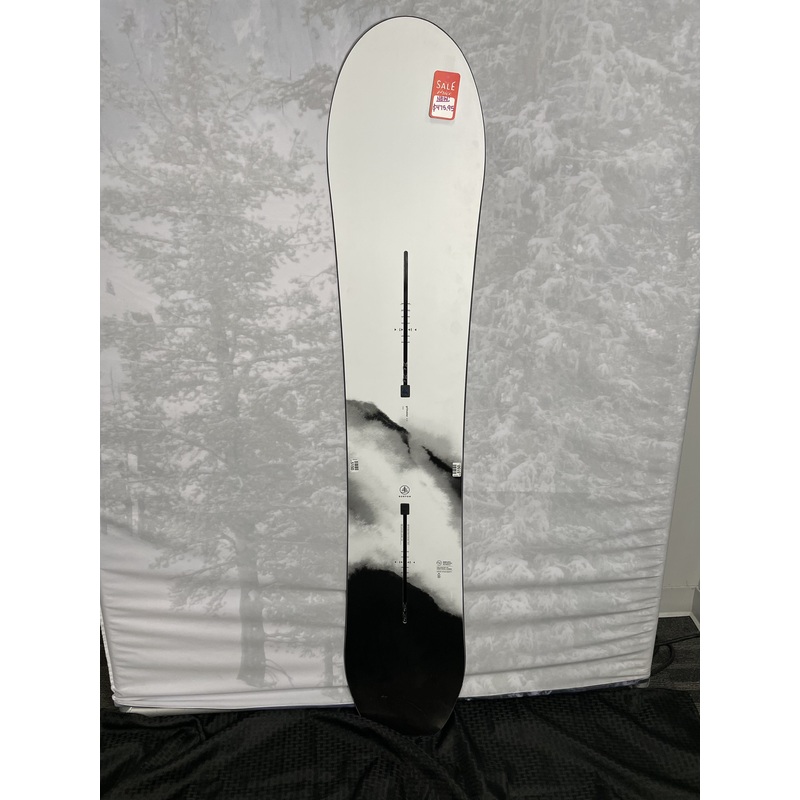 New 2025 Burton Grilmaster 145cm Snowboard