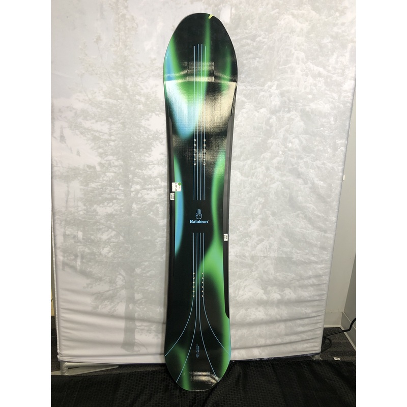 New 2025 Bataleon Thunderstorm 158CM Snowboard