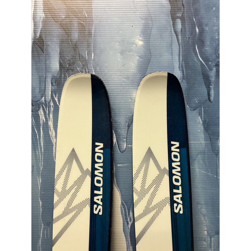Used Salomon QST Echo 106 Skis – 189cm w/ Salomon Strive 13 Demo Binding