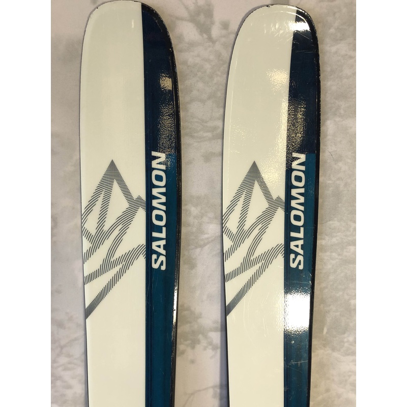 Used Salomon QST Echo 106 Skis – 181cm w/ Salomon Strive 13 Demo Binding