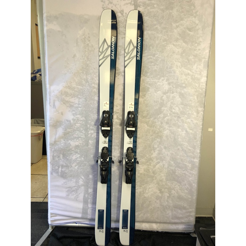 Used Salomon QST Echo 106 Skis – 181cm w/ Salomon Strive 13 Demo Binding