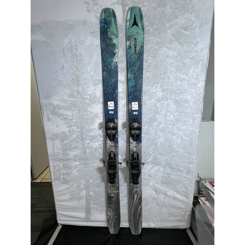 Heavily Used 2023 Atomic Bent Chetler 100 172cm Skis with Adjustable Tyrolia Attack 14 Bindings