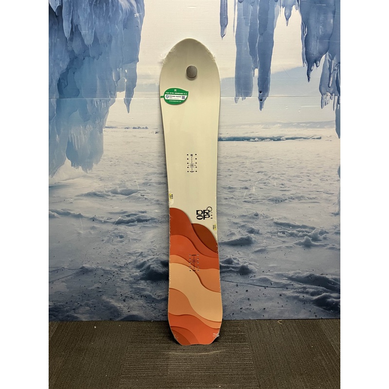 New 2024 Nitro Drop Women’s Snowboard – 149CM